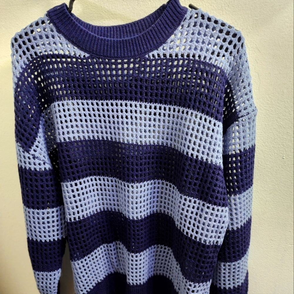 Unisex long sleeve sweater